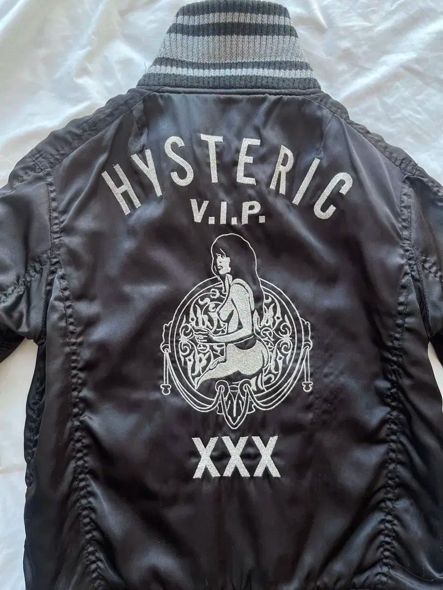 HYSTERIC GLAMOUR ヒステリックグラマー ヒスガール 刺繍 キルティング ブルゾン ブルゾン ジャケット