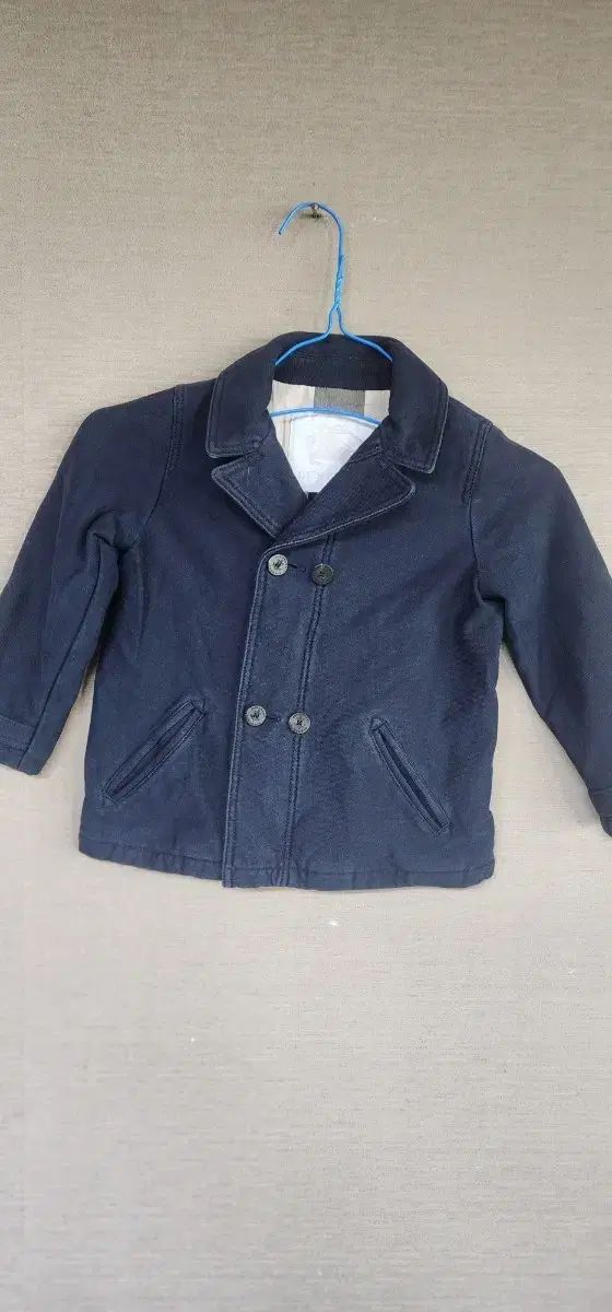 バーバリーキッズ ジャケット 3y