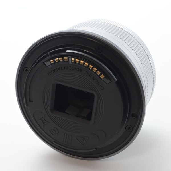 キヤノン Canon RF S 18 45 mm F 4 5 6 3 IS STM ブラック