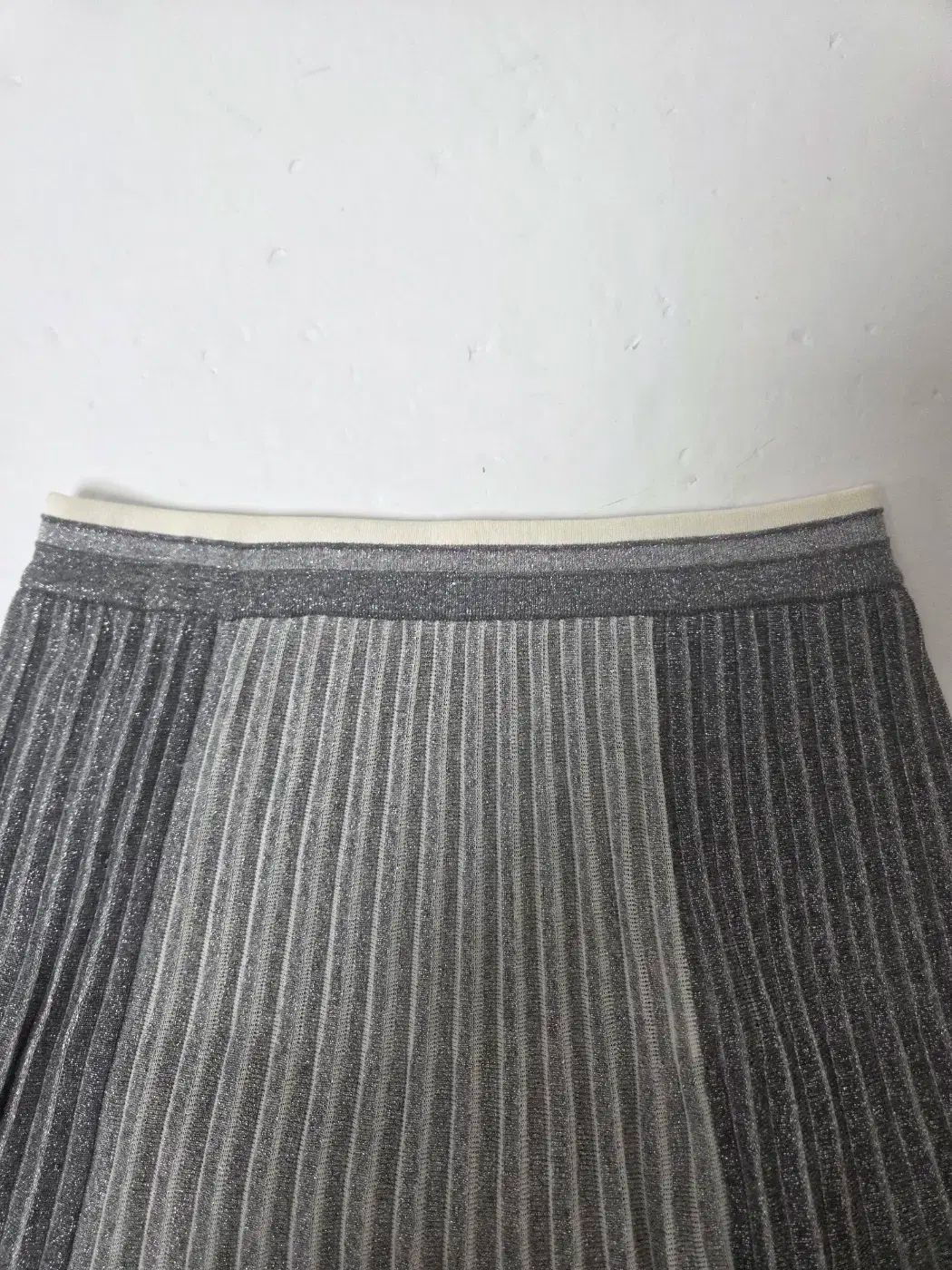 ロング丈スカート グレー