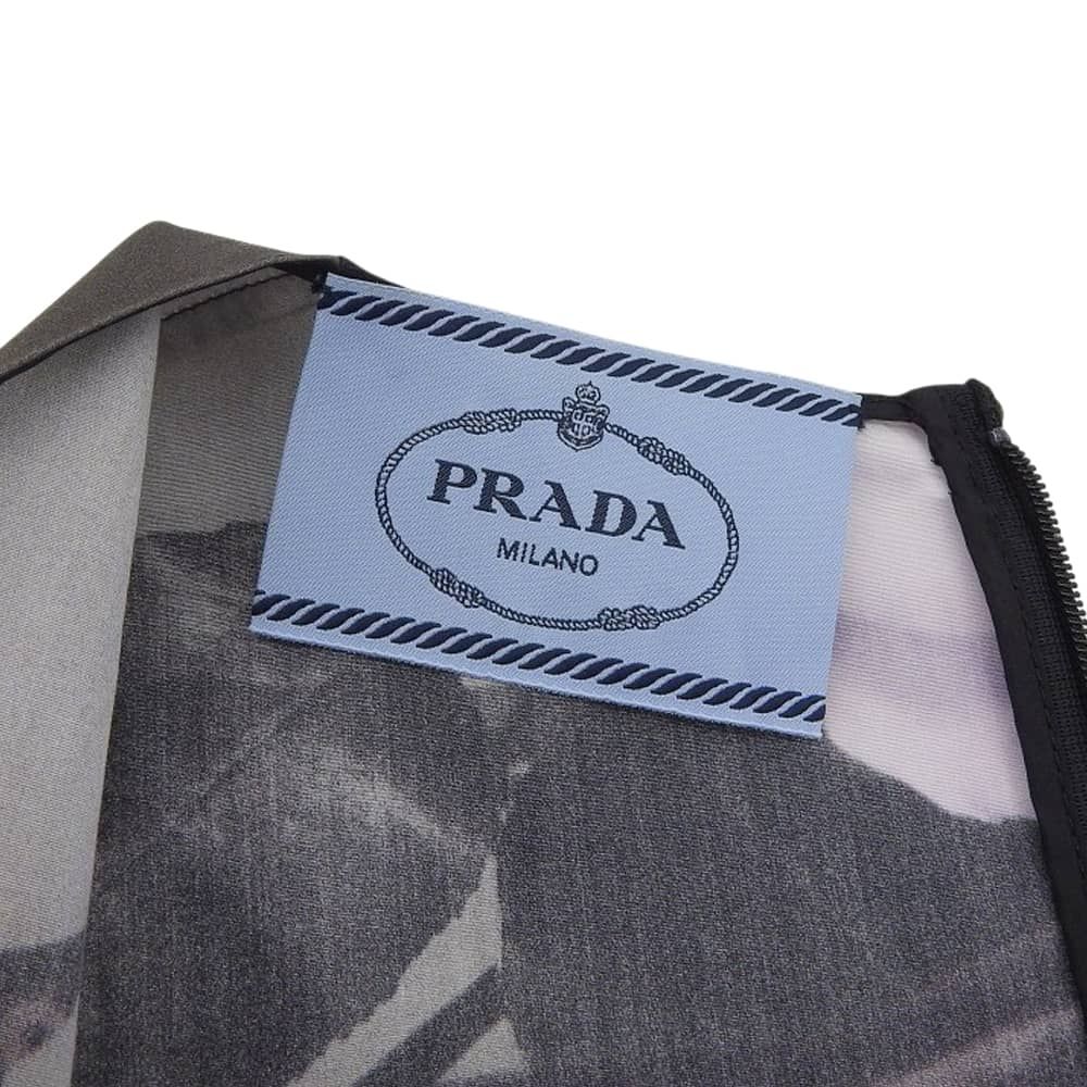 フラワーモチーフ 長袖