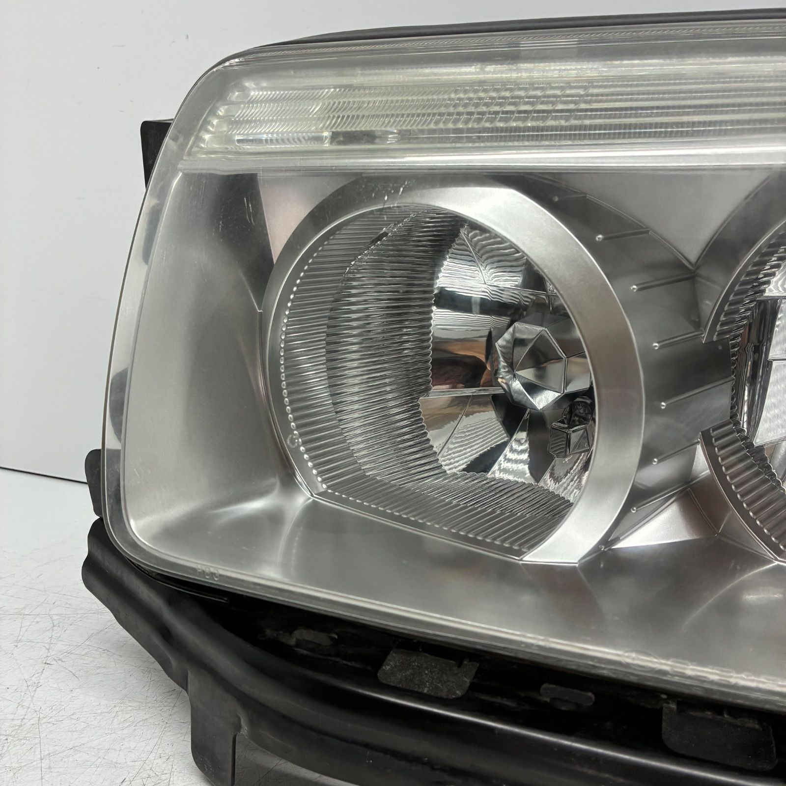 破損無 コーティング済 スバル SG5 フォレスター 純正 ヘッドライト ランプ レンズ 左側 助手席側 L HID キセノン 6V ICHIKOH 1761 P71627