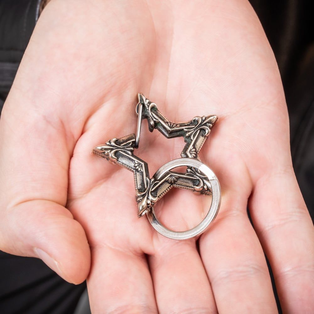 値下中 クラシックスターカラビナキーホルダー アルテミスクラシック シルバーアクセサリー ジュエリーブランド 限定版