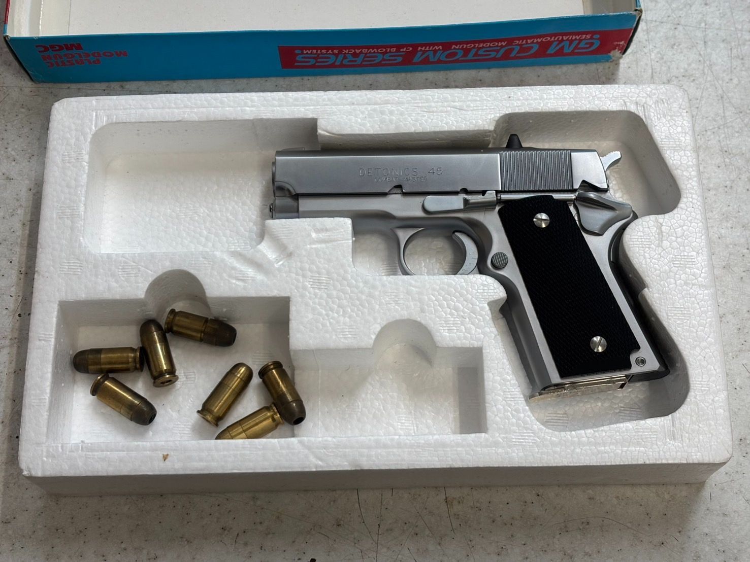 GM CUSTOM SERIES モデルガン デトニクス.45 コンバットマスター