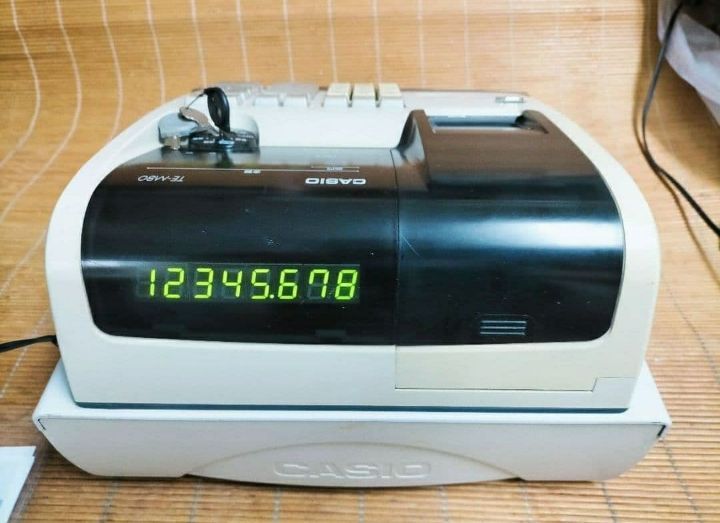 カシオレジスター TE-M80 中古品 人気機種感熱紙 送料無料 801000