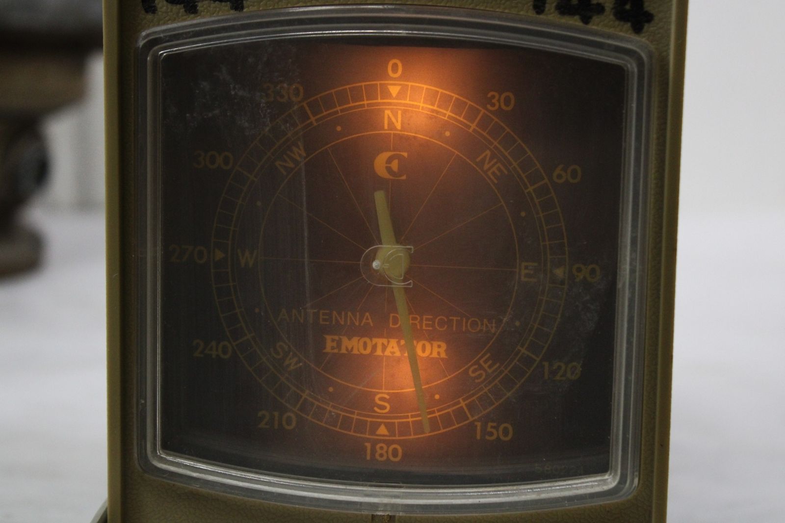 現状品 エモト エモテーター アンテナローテーター 105TS コントローラー アマチュア無線 ITYPZZAUC8OS-A03-byebye