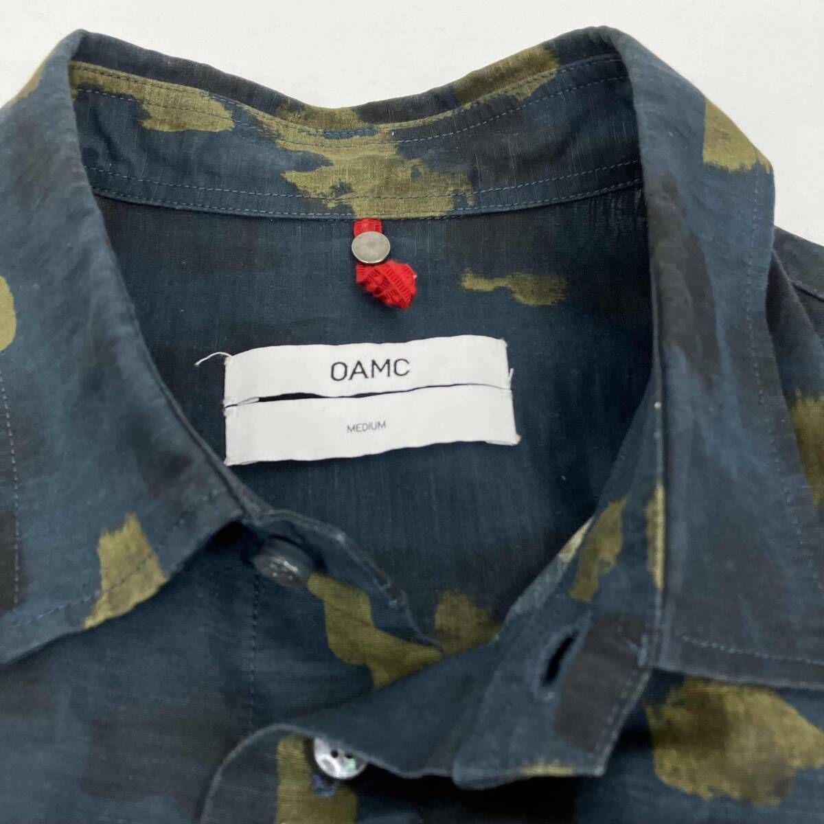 オーエーエムシー 総柄