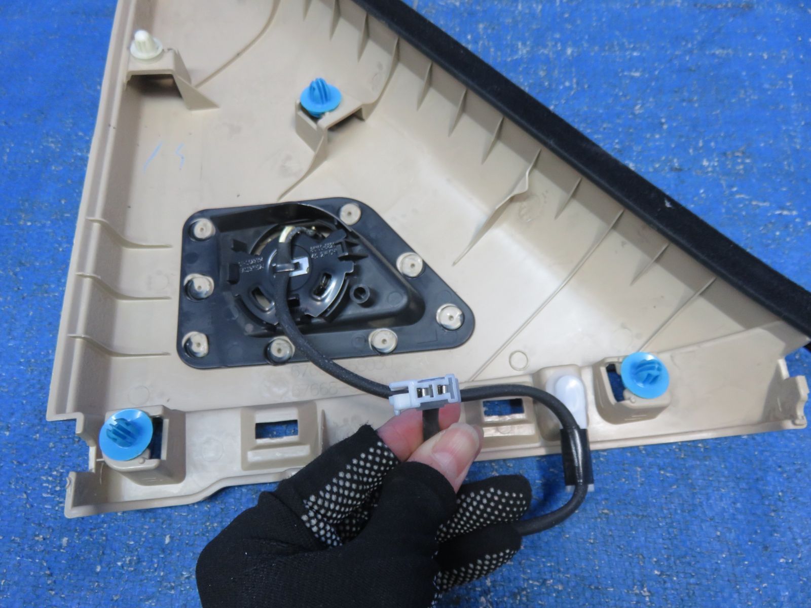 LA7318* 保証付 ヴェルファイア GGH20W|前期 スライドドア 左右 ピラーパネル|ツイーター スピーカー| ANH20W ANH25W GGH25W アルファード FFCRYSTALESIA_COM