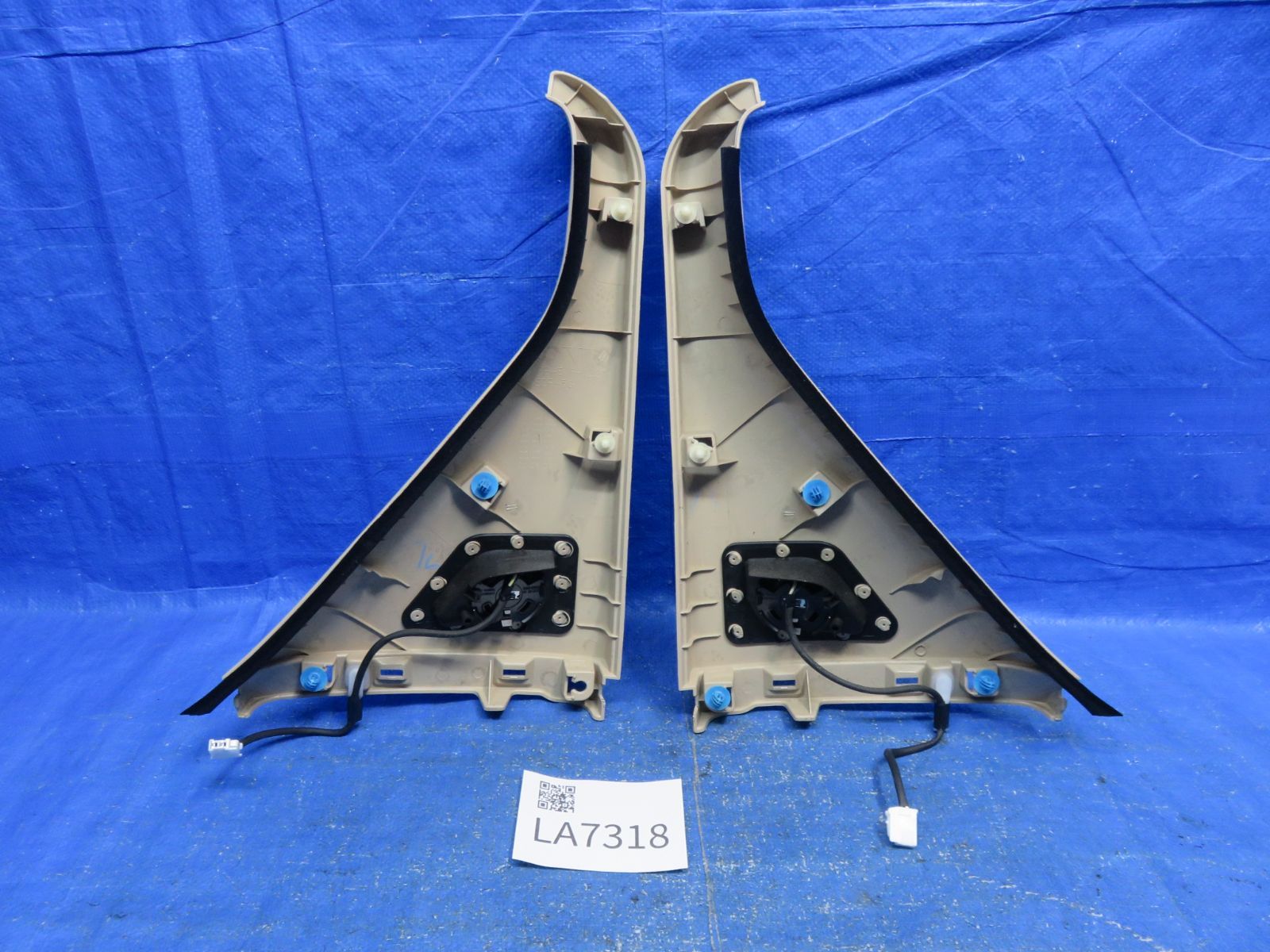 スライドドア 左右