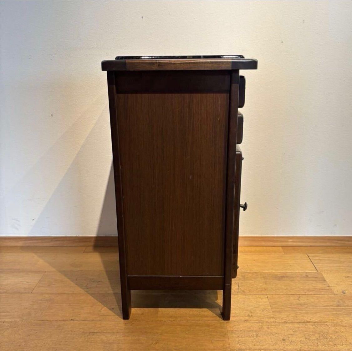 karimoku カリモク テレフォンラック 電話台 大理石 天板 トップ 引き出し アンティーク 調 木製 キャビネット 花台 ブラウン 系 709-0020