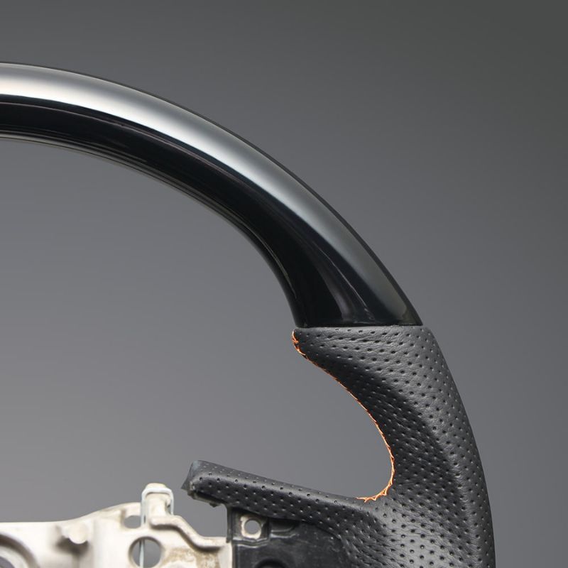 高品質の証ユーロステッチ採用 ピアノブラックxオレンジステッチ 純正交換ガングリップステアリング デリカD5 CV系 後期 R1 2- LS299 BRIGHTFACE_UK