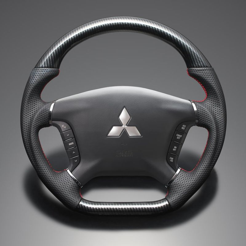 高品質の証ユーロステッチ採用 カーボン調xレッドステッチ 純正交換ガングリップステアリング デリカD5 CV系 前期 H19 1-H30 12 LS298