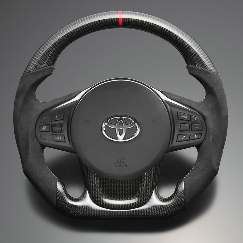 最上位モデル 艶有リアルカーボン×アルカンターラBK×シルバーステッチ 純正交換ガングリップステアリング スープラ DB系 R1 5-R8 4 LS247