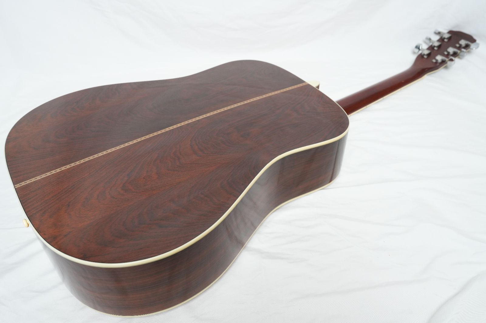 M601 国産アコースティックギター
