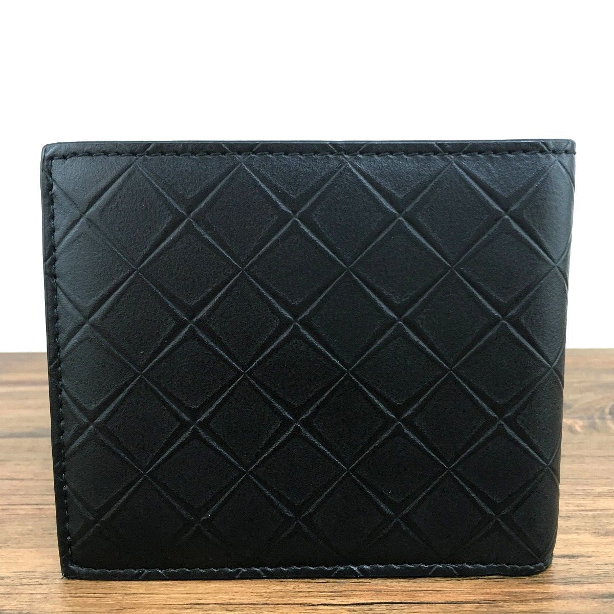 送料無料！ 15 み BOTTEGA VENETA 二つ折り札入れ ブラック イントレッチオ