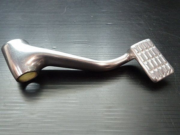 純正 ブレーキペダル