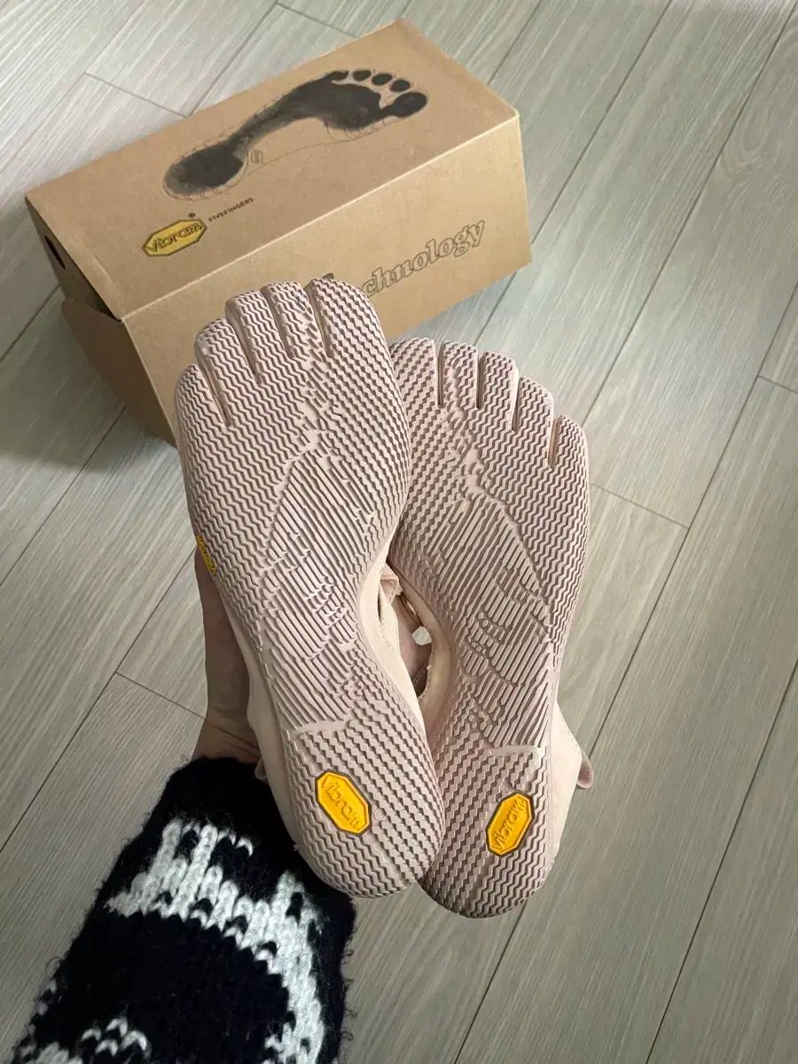  ビブラム ファイブフィンガーズ vsoul 250 ピンク フラットシューズ バレエシューズ パンプス