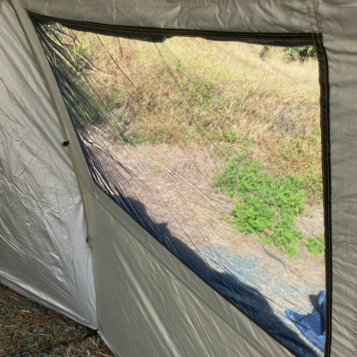 WHOLE EARTH ホールアース ハーフクーヘン トンネル型テント