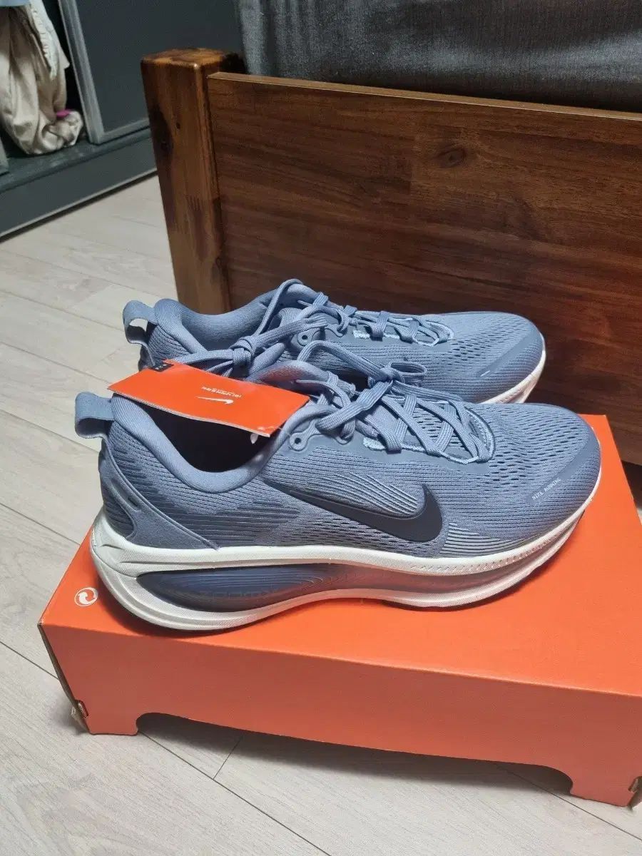 ♥ NIKE ナイキ ズーム ボメロ18 ランニングスニーカー 265 275