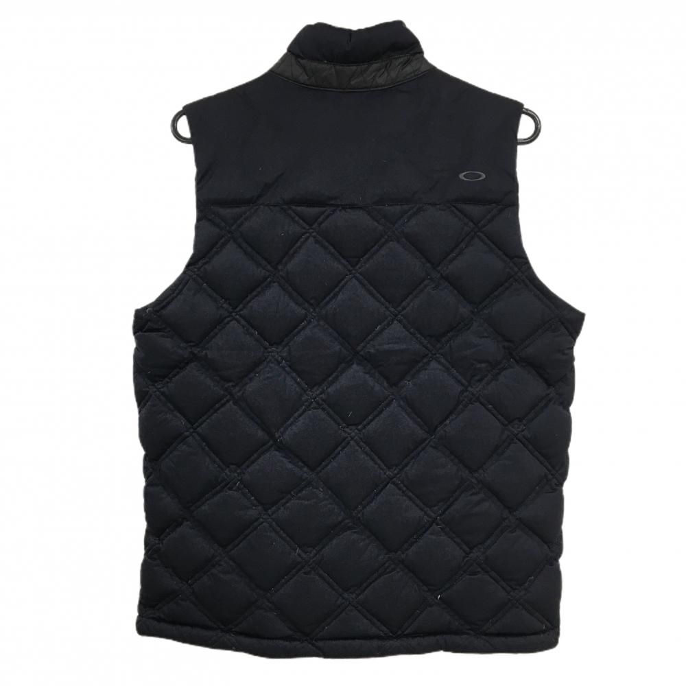 オークリー ダウンベスト 黒 ロゴ刺しゅうグレー ダウン90％ メンズ M