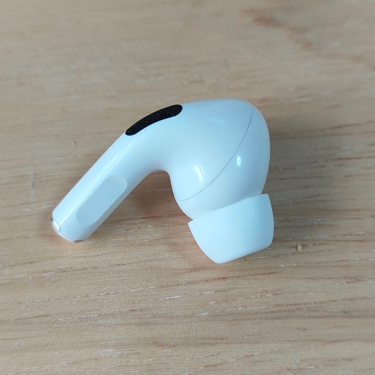 Apple AirPods Pro 第1世代 片耳 R 片方 右耳 Aランク - メルカリ