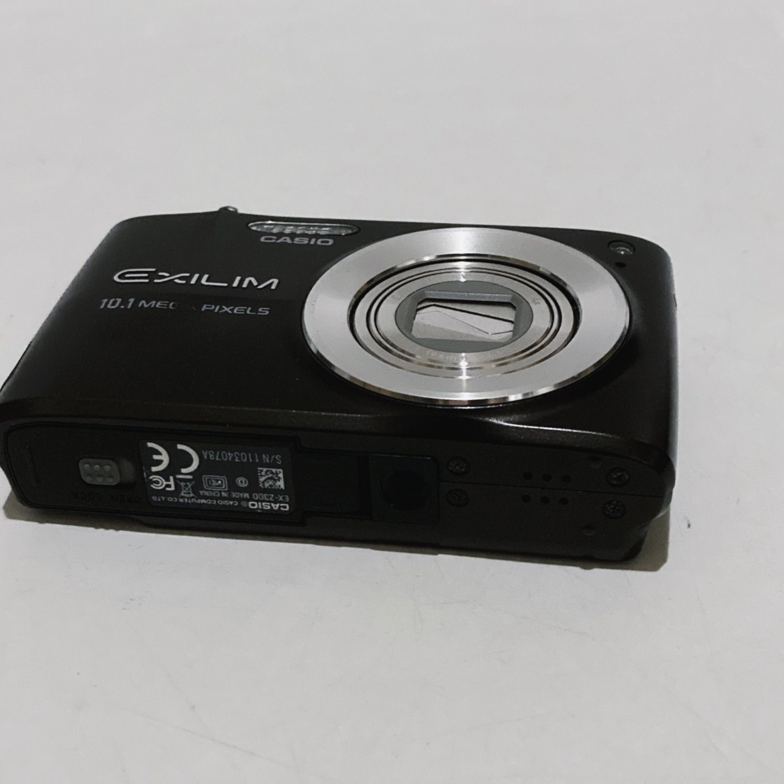 CASIO EXILIM EX-Z300 コンパクトデジタルカメラ カシオ デジカメ