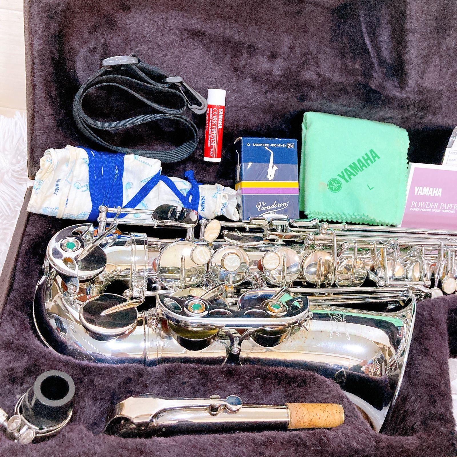 彫刻入り アルトサックス 管楽器 吹奏楽