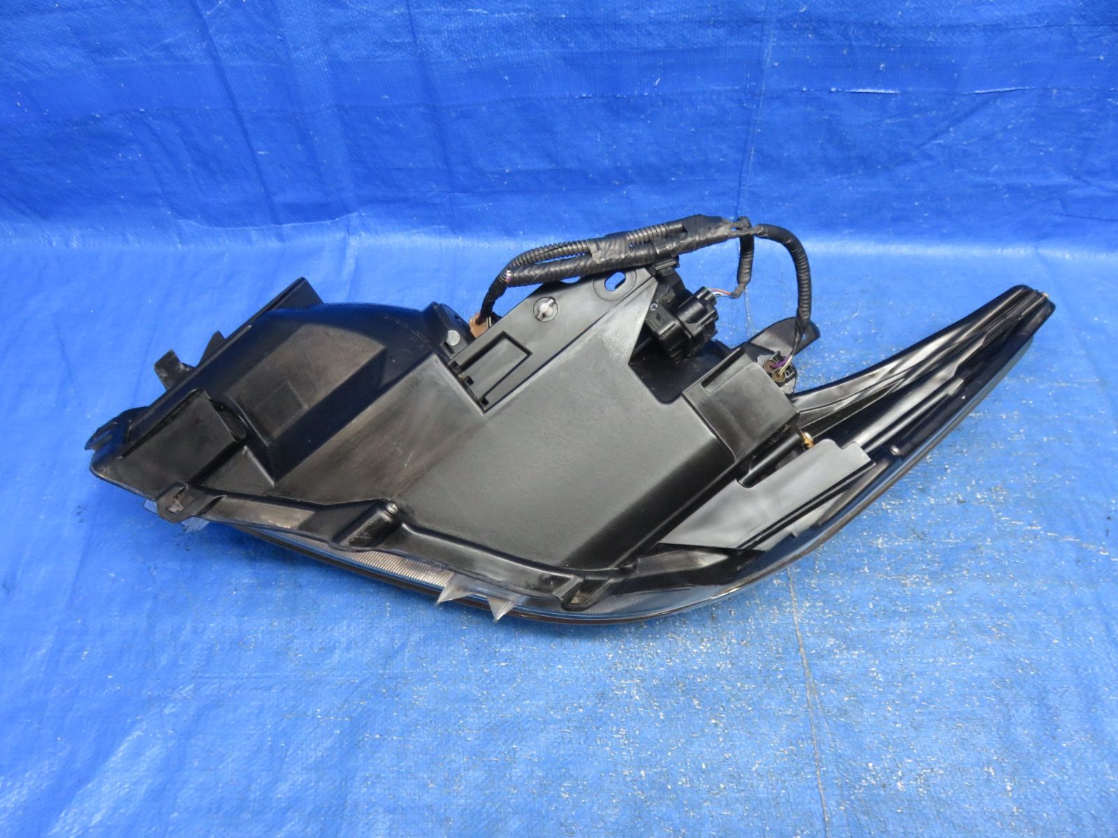 ヘッドライト|ハロゲン ヘッドランプ