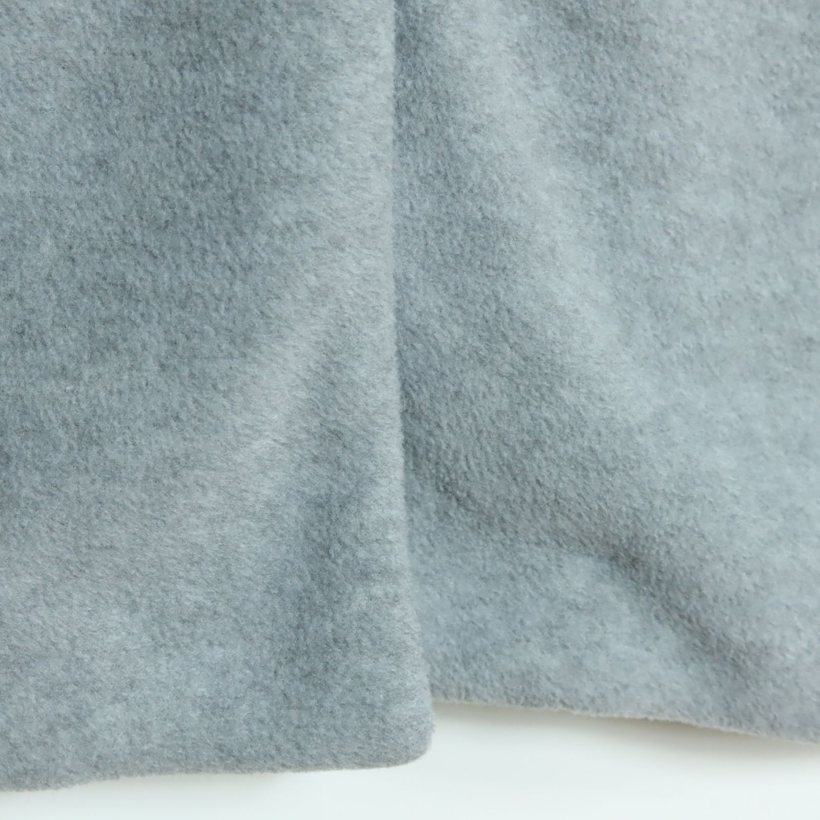 サイズM ライトグレー系