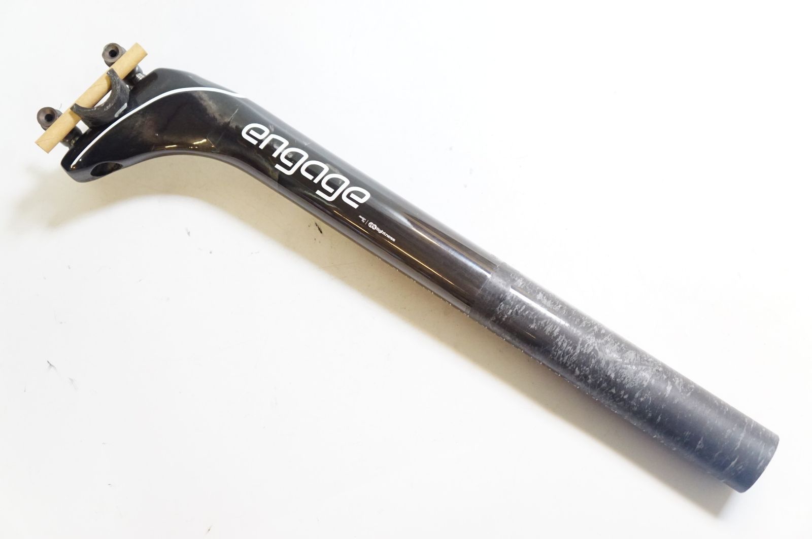 AX LIGHTNESS エーエックスライトネス ENGAGE φ31.6 シートポスト バイチャリ熊谷店