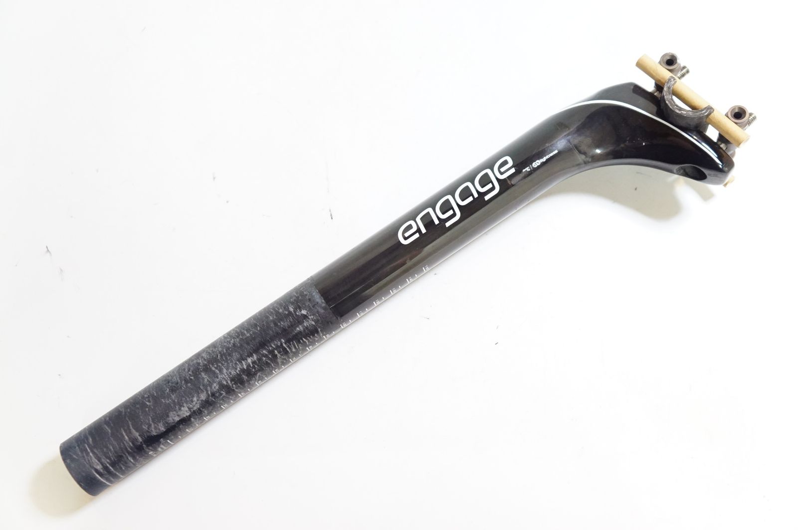 AX LIGHTNESS エーエックスライトネス ENGAGE φ31.6 シートポスト バイチャリ熊谷店