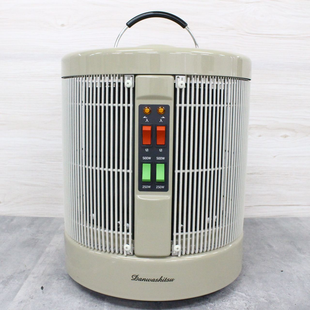 行董 動作 済 遠赤外線パネルヒーター 暖話室 1000型 22年製 DAN1000-R16 AS0S13