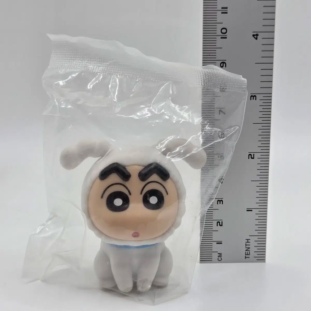 クレヨンしんちゃん シロ ビッグフィギュア 新品未開封 フィギュア 野原しんのすけ UDF コスプレしんちゃんフィギュア [おもちゃ] : 新品未開封クレヨンしんちゃん 俺のフィギュア しんちゃん スーパーシロ ソフビメイツ フロッキードール｜ガシャポン