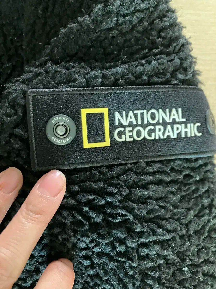 ナショナルジオグラフィック 黒 ボア ディスカバリー ザノースフェイス シープスキン