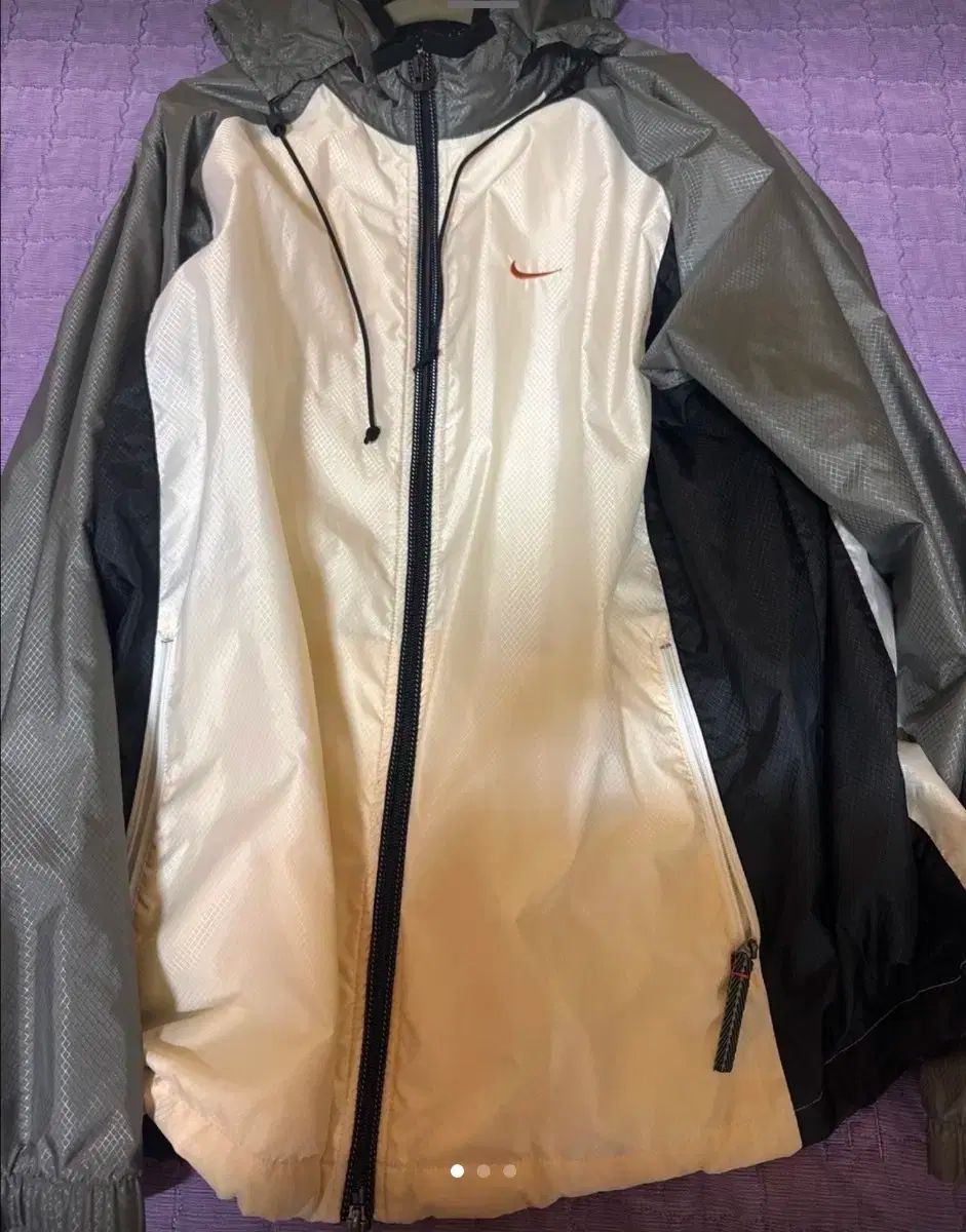 トミカ木製手作り駐車場（ビッグイエロ－）BY04