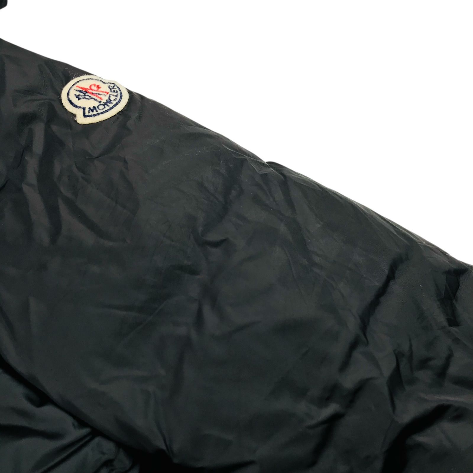 ナイロン ダウンコート