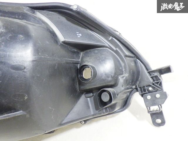 車・バイク・自転車 【破損無し！】トヨタ純正 NSP140 NCP141 ポルテ