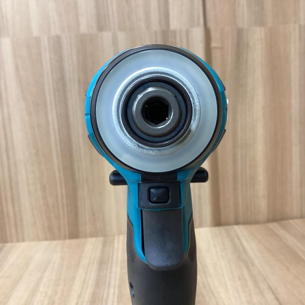 インパクトドライバ