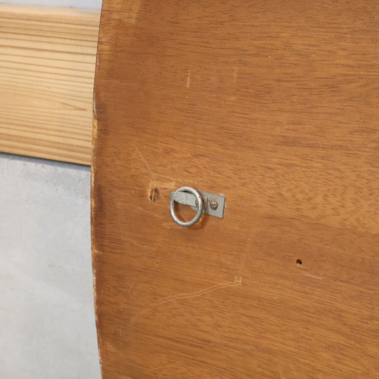 英国ヴィンテージ GLOBE BRAND MIRROR チーク材 グローブ ウォールミラー 壁掛け鏡 ナチュラル 北欧スタイル コンパクト イギリス NEXPOTALLINN_EU