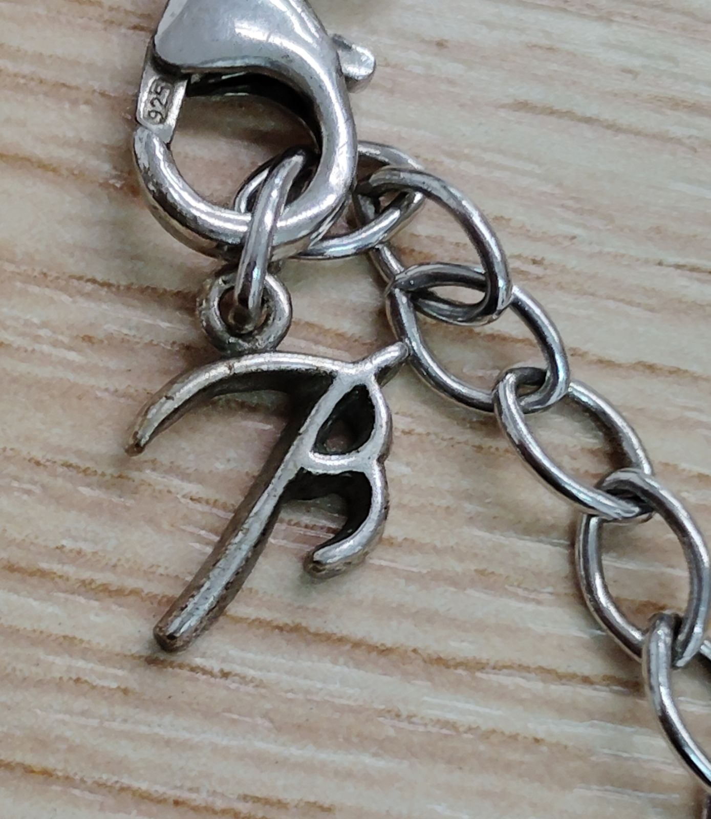 オクシタンクロス