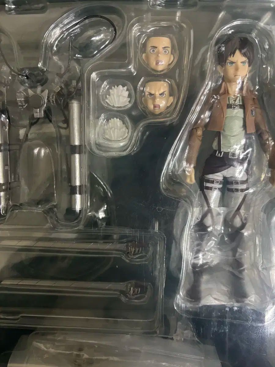 進撃の巨人 エレン