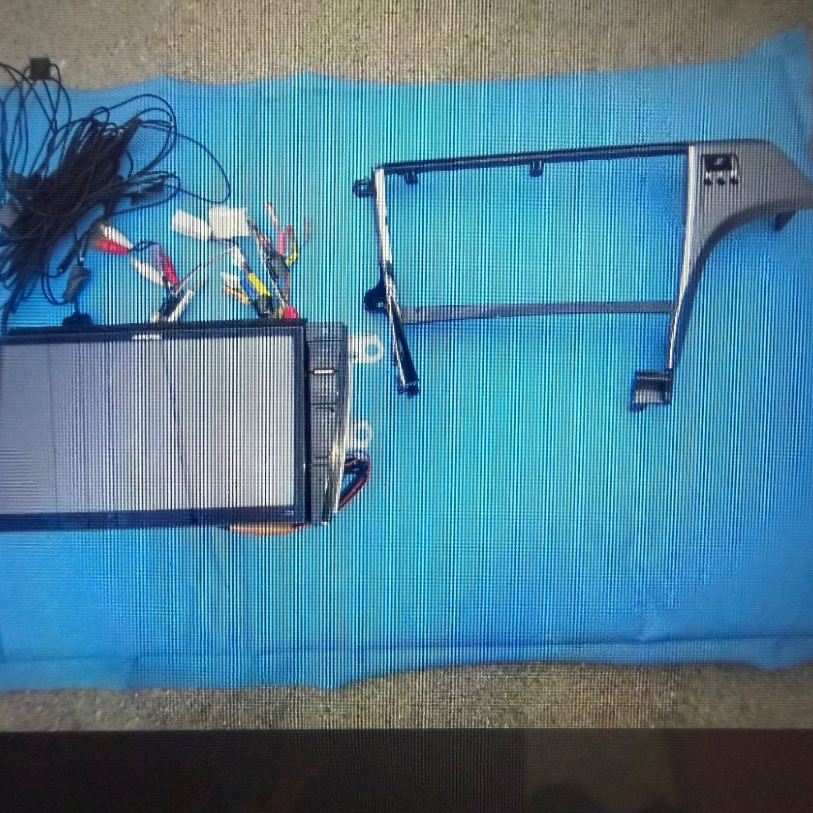 9インチナビ 修理