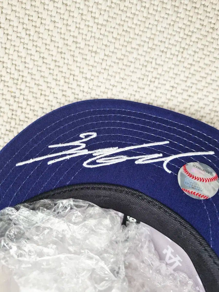 モデル スナップバック