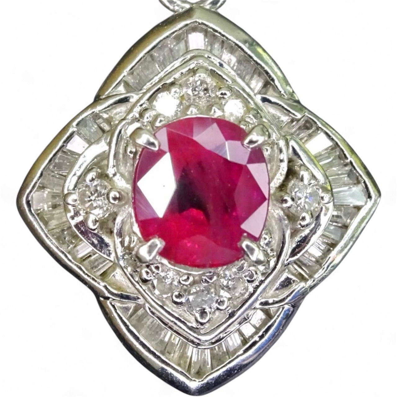 プラチナ pt900 天然ルビー1.02ct 天然ダイヤモンド0.44ct ネックレス 