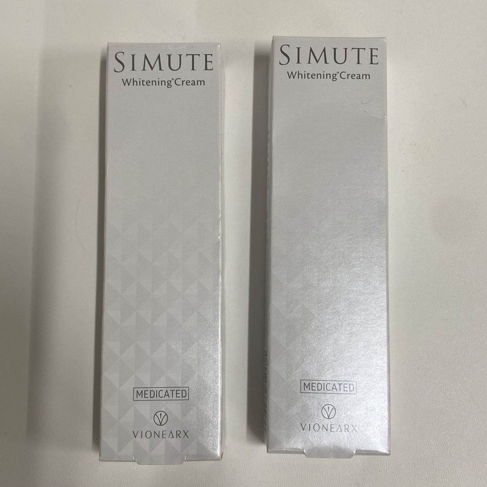 G1147 K VIONEARX ヴィワンアークス SIMUTE シミュート 薬用美白 
