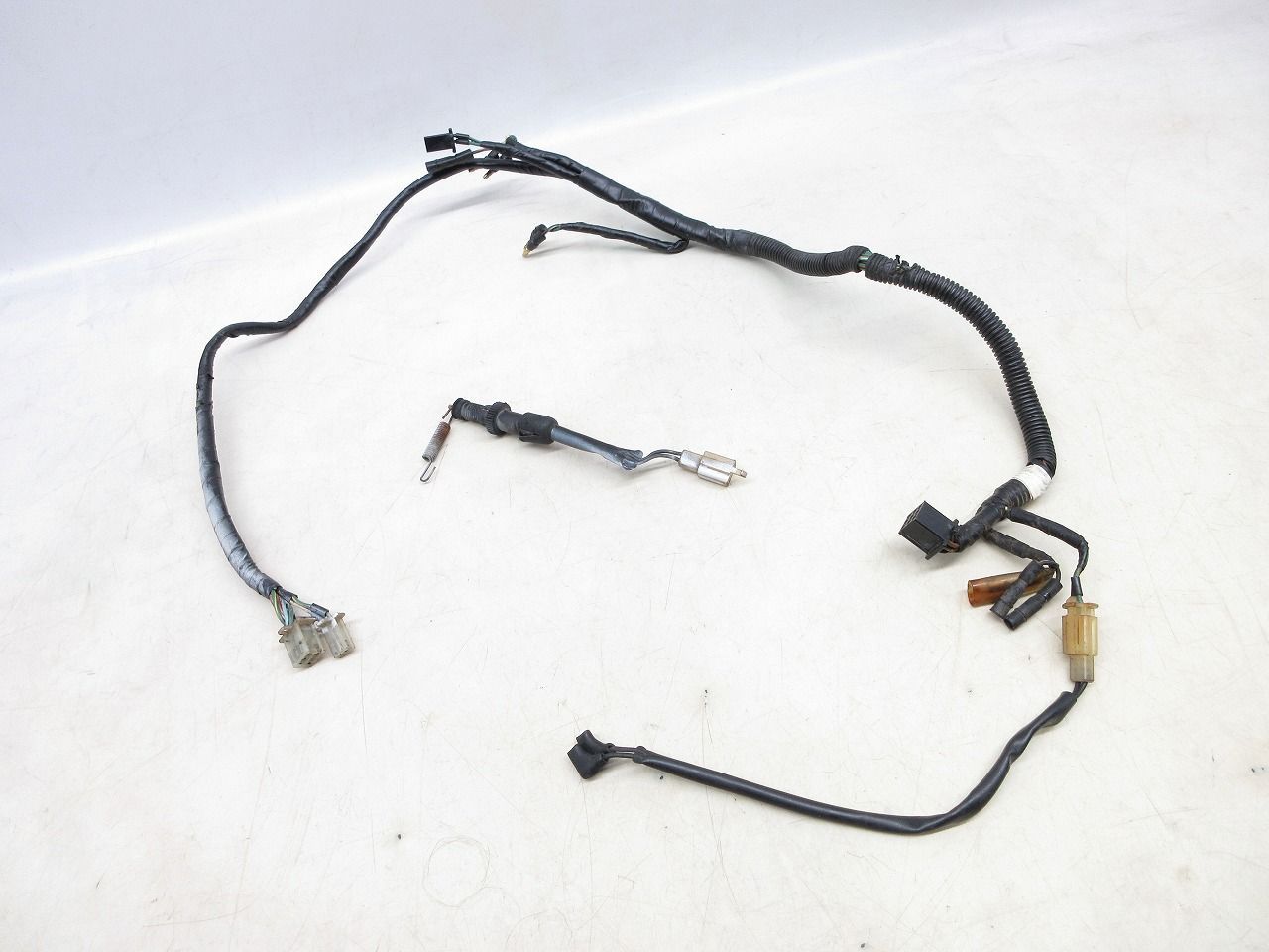 TLM 200 R メインハーネス バイク部品 39