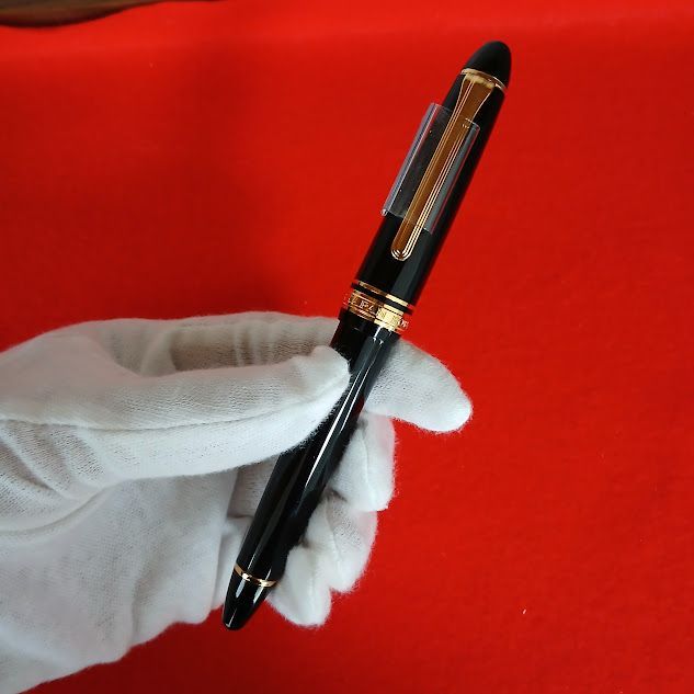 細万年筆