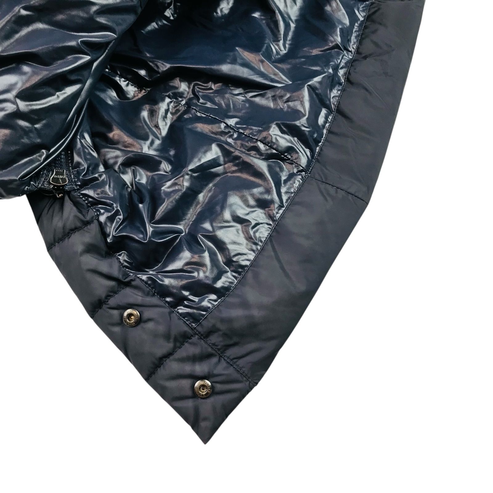 レディース ブランドアイコンワッペン付