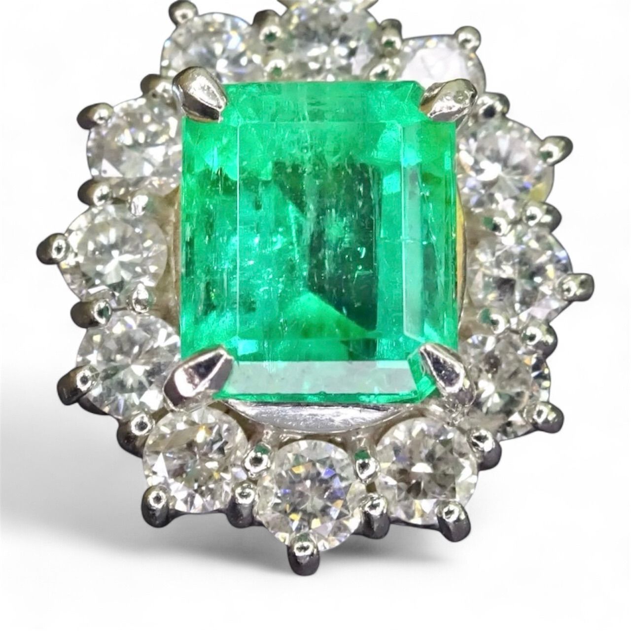 プラチナ pt900 天然エメラルド1.08ct 天然ダイヤモンド0.53ct