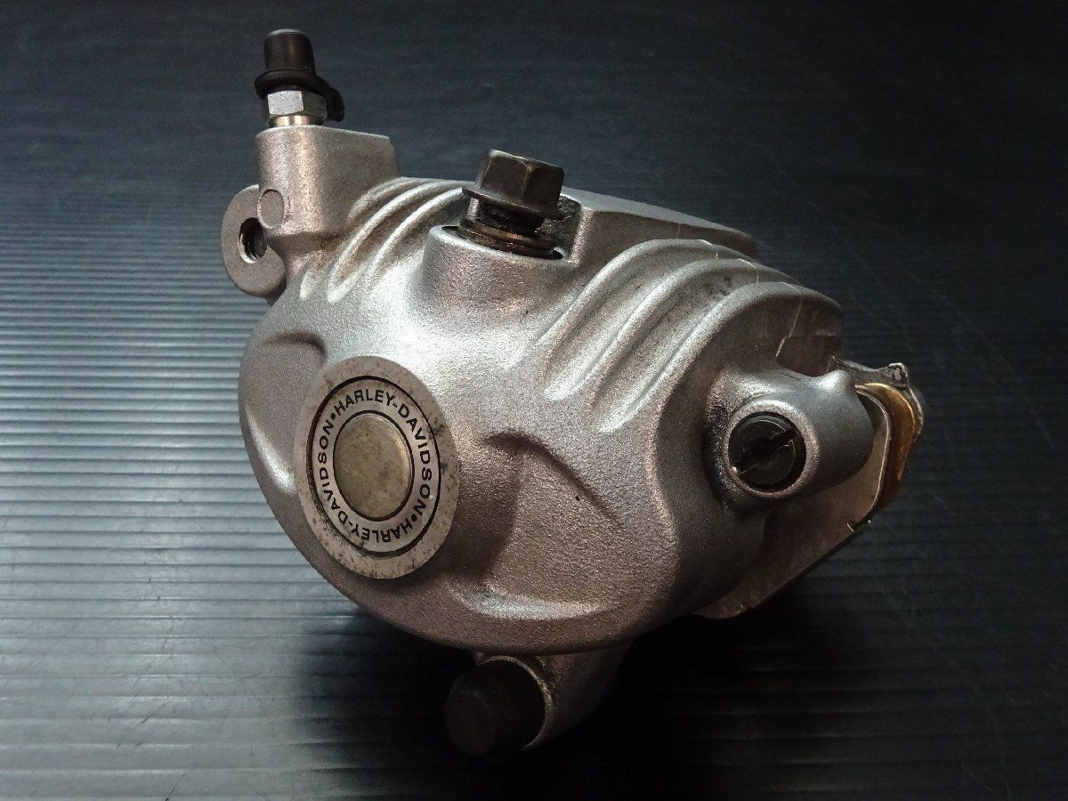 分解洗浄済 ♪ ハーレー スポーツスター XL1200R-I 純正 フロントブレーキキャリパー 左 ♪ E6741